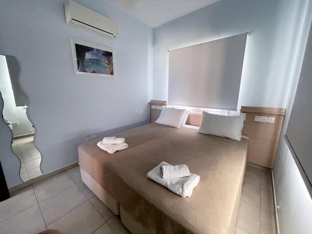 Topikos Apartments Agia Napa Exterior foto